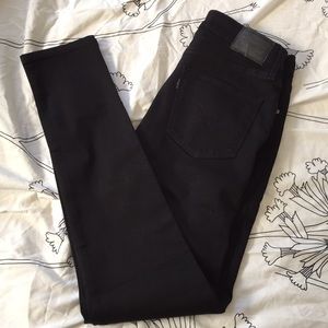 Levi’s 721 high rise skinny jean